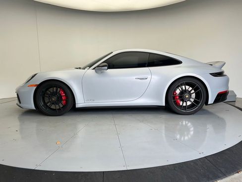 Certified 2023 Porsche 911 Carrera GTS RWD image 7