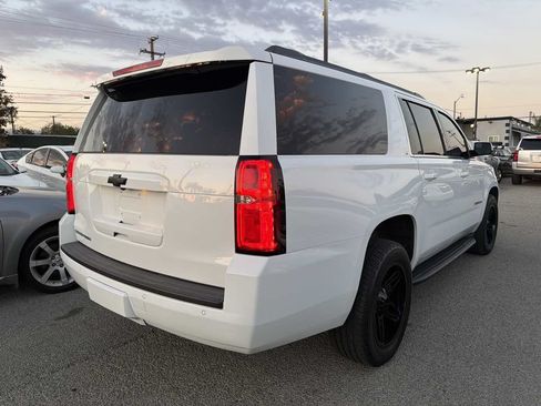 Used 2017 Chevrolet Suburban LT AWD/4WD image 10