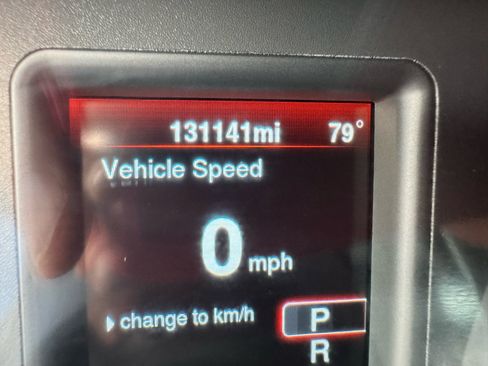 Used 2013 Dodge Charger SE image 18