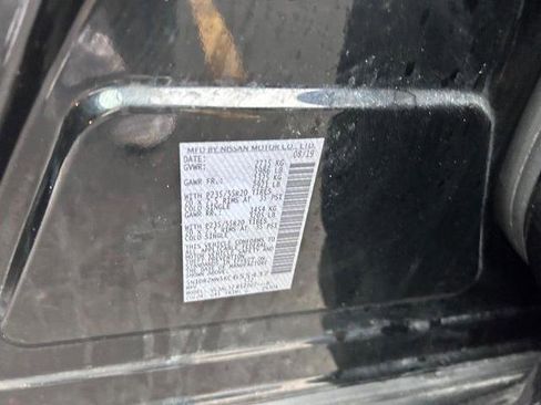 Used 2019 Nissan Pathfinder Platinum image 27