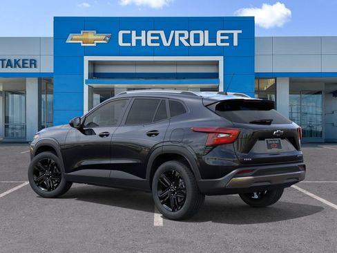 New 2026 Chevrolet Trax ACTIV FWD image 3