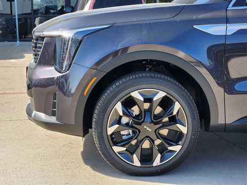 New 2025 Kia Sorento EX w/ Panoramic Sunroof Package image 7