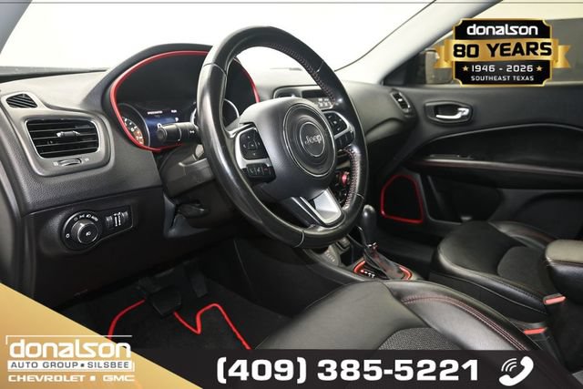 Used 2020 Jeep Compass Trailhawk AWD/4WD image 8