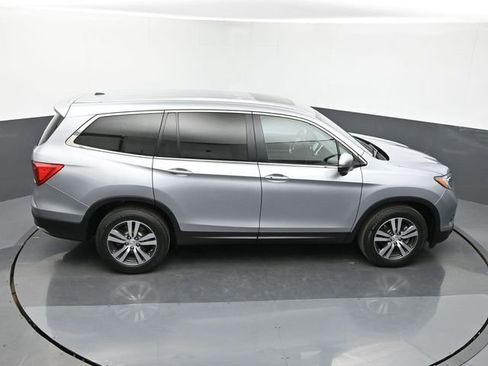 Used 2017 Honda Pilot EX-L image 18