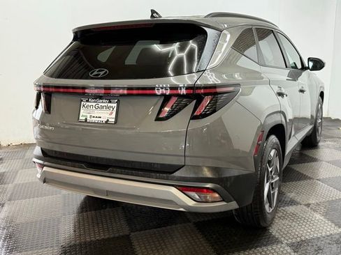 Certified 2025 Hyundai Tucson SEL image 12