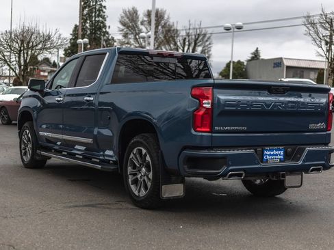Used 2024 Chevrolet Silverado 1500 High Country w/ Technology Package image 15