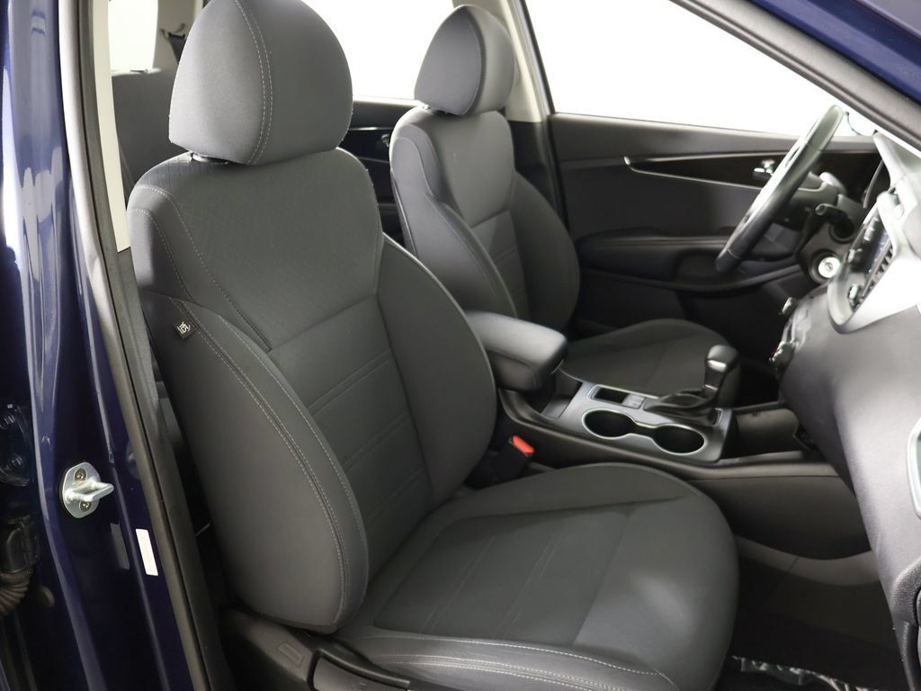 Used 2019 Kia Sorento AWD w/ LX Convenience Package image 28