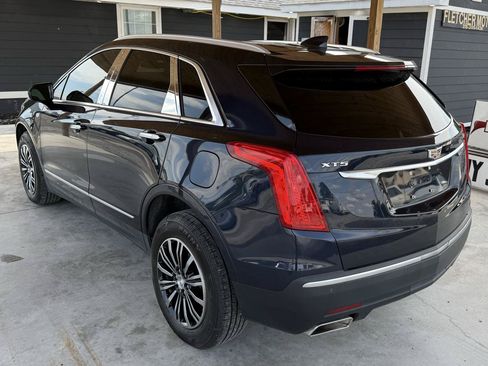 Used 2017 Cadillac XT5 Luxury w/ Driver Awareness Package FWD image 12