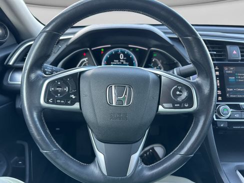 Used 2017 Honda Civic Touring image 13