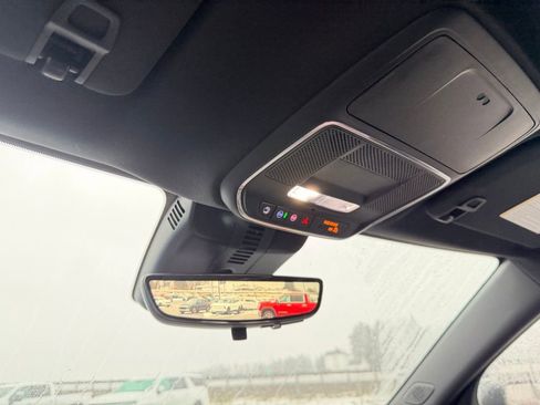 New 2026 Chevrolet Traverse RS w/ LPO, Floor Liner Package FWD image 27