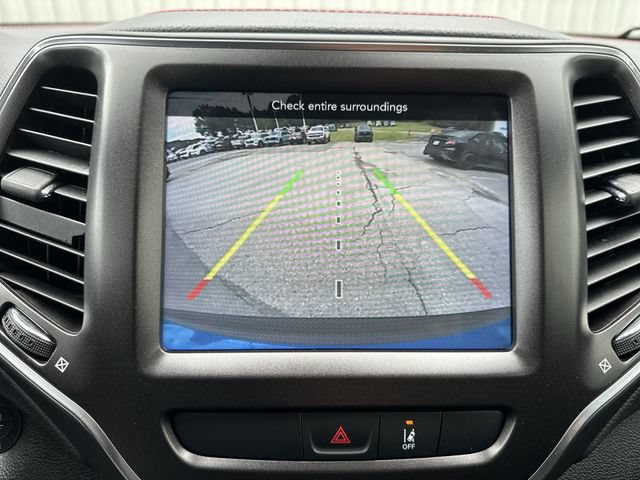 Used 2022 Jeep Cherokee Trailhawk w/ Trailer Tow Group AWD/4WD image 24