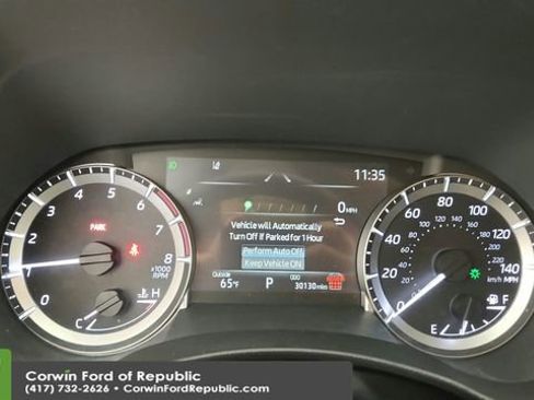 Used 2024 Toyota Highlander LE image 13