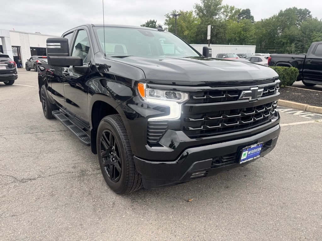 Used 2024 Chevrolet Silverado 1500 RST w/ Max Trailering Package AWD/4WD image 8