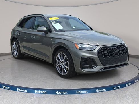 Used 2023 Audi Q5 e Premium Plus w/ Premium Plus Package AWD/4WD image 4
