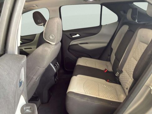 Used 2018 Chevrolet Equinox LT w/ Sun & Infotainment Package FWD image 32