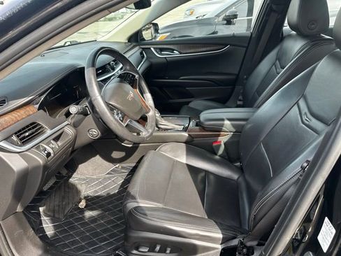 Used 2018 Cadillac XTS Luxury image 9