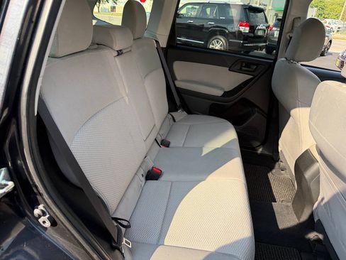 Used 2014 Subaru Forester 2.5i Premium w/ All-Weather Package AWD/4WD image 69