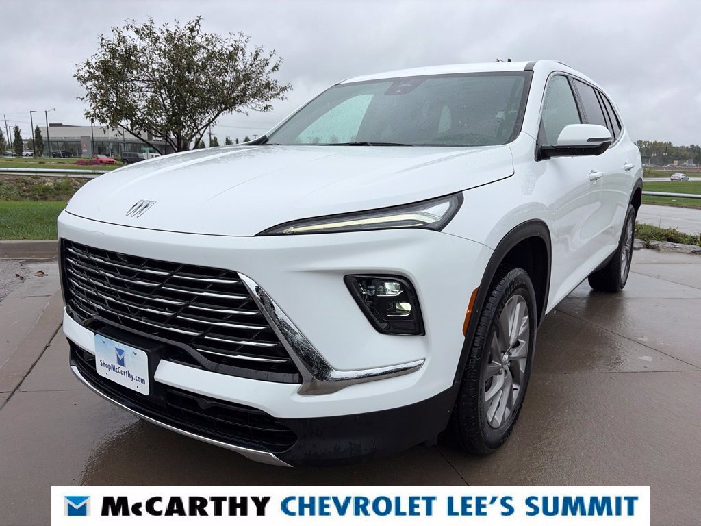 Used 2026 Buick Enclave Preferred FWD image 4