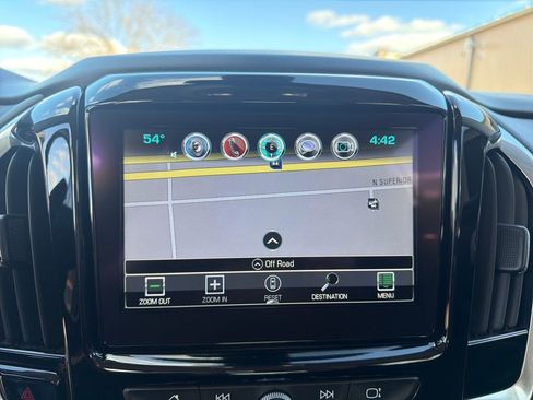 Used 2018 Chevrolet Traverse LT FWD image 47