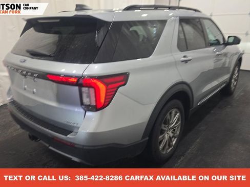 Used 2025 Ford Explorer Active w/ Active Comfort Package image 10
