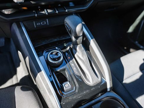 Used 2023 Chevrolet Colorado Trail Boss w/ Advanced Trailering Package image 12