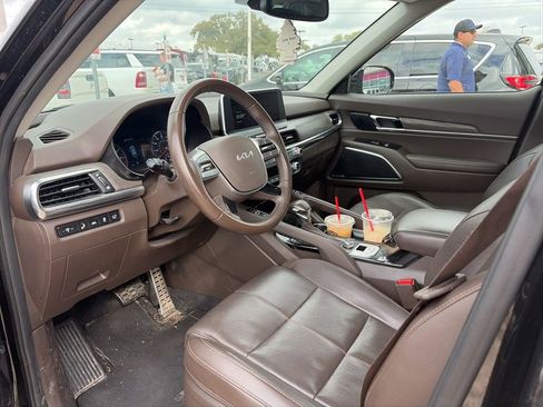 Used 2022 Kia Telluride SX image 10