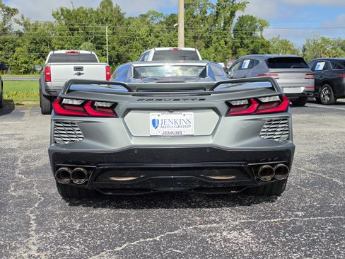 Used 2023 Chevrolet Corvette Stingray Premium Conv w/ Z51 Performance Package RWD image 6