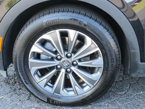 Used 2025 Buick Envision Preferred AWD/4WD image 10