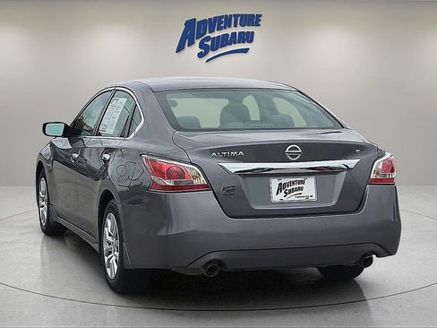 Used 2015 Nissan Altima 2.5 S w/ Power Driver Seat Package FWD image 5
