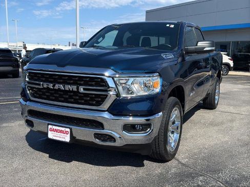 Used 2022 RAM 1500 Big Horn AWD/4WD image 2