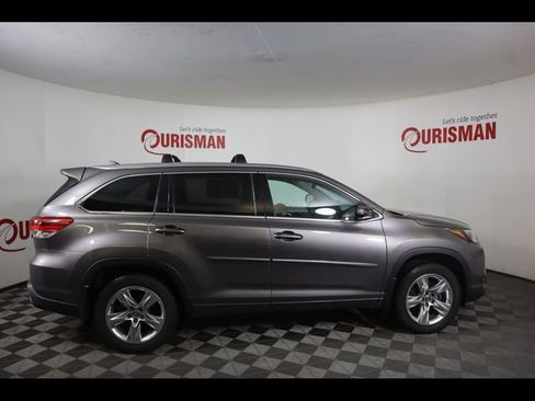 Used 2019 Toyota Highlander Limited AWD/4WD image 10