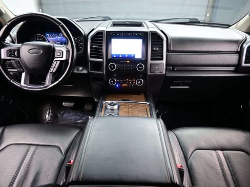 Used 2021 Ford Expedition Platinum AWD/4WD image 18