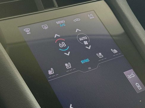 Certified 2025 Porsche Taycan image 22