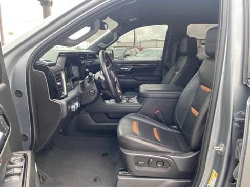 Used 2024 GMC Sierra 1500 AT4 w/ AT4 Carbonpro Edition AWD/4WD image 10