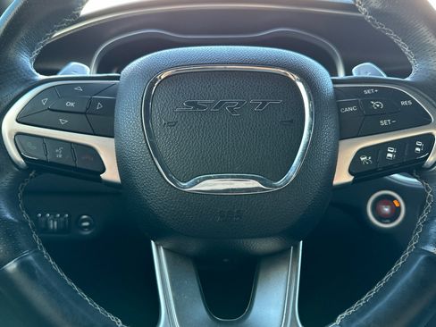 Used 2016 Dodge Charger SRT w/ Harman/Kardon Audio Group RWD image 33