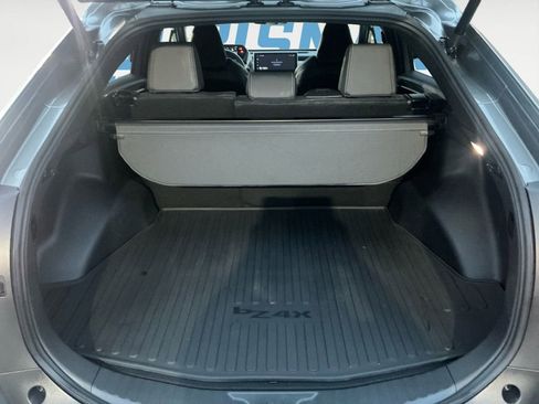 Used 2024 Toyota bZ4X XLE w/ Weather Package image 17