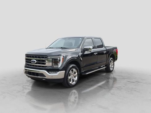 Used 2021 Ford F150 Lariat w/ Equipment Group 502A High AWD/4WD image 4