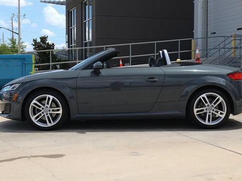 Used 2017 Audi TT 2.0T w/ Technology Package AWD/4WD image 4