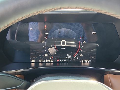 Used 2023 GMC Canyon AT4 w/ AT4 Premium Package image 16