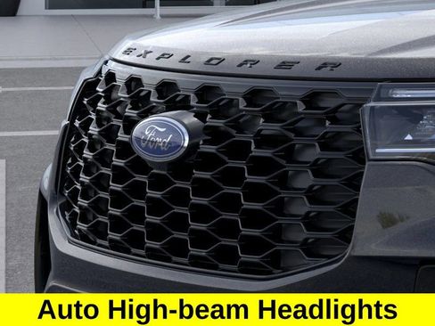 New 2025 Ford Explorer ST-Line w/ Premium Package image 17