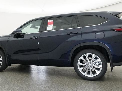 New 2026 Toyota Highlander Limited AWD/4WD image 47