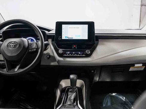 Certified 2026 Toyota Corolla LE w/ LE Premium Package FWD image 13