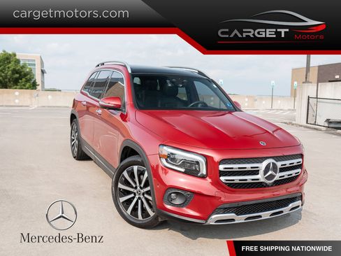Used 2020 Mercedes-Benz GLB 250 4MATIC w/ Premium Package image 1