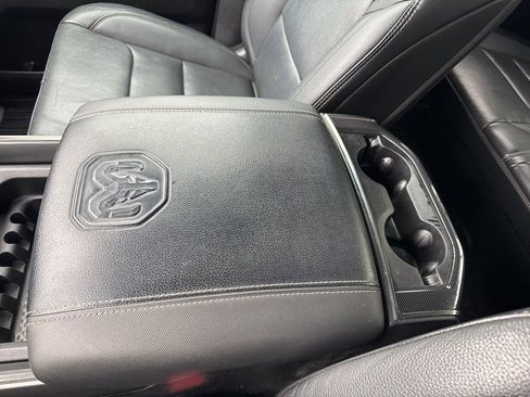 Used 2020 RAM 1500 Sport w/ Leather & Sound Group image 33