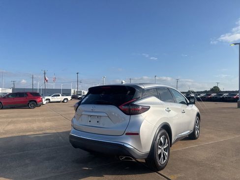 Used 2019 Nissan Murano S FWD image 19