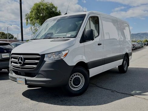 New 2026 Mercedes-Benz Sprinter 2500 image 2
