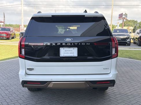 Used 2025 Ford Expedition Max King Ranch AWD/4WD image 5