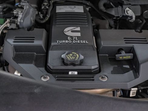 Used 2022 RAM 3500 Limited AWD/4WD image 65