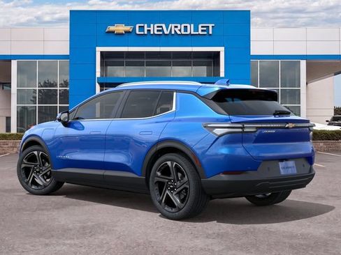 New 2026 Chevrolet Equinox EV LT w/ Convenience Package II FWD image 3
