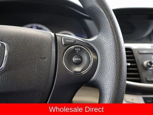 Used 2015 Honda Accord EX image 19